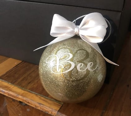 Baubles & Glitter 2-1